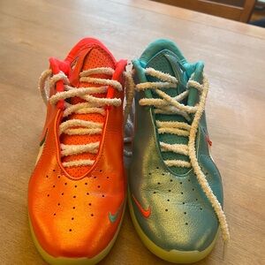 Nike Two-Tone Metallic Orange and Teal Athletic Sneakers